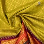 10 Yards Kalyani Cotton Sarees - Bright Olive SASTKC35808 - Image 2