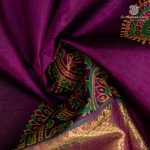 Silk Cotton Printed Sarees – Grape Purple SASSC0036287 - Image 2